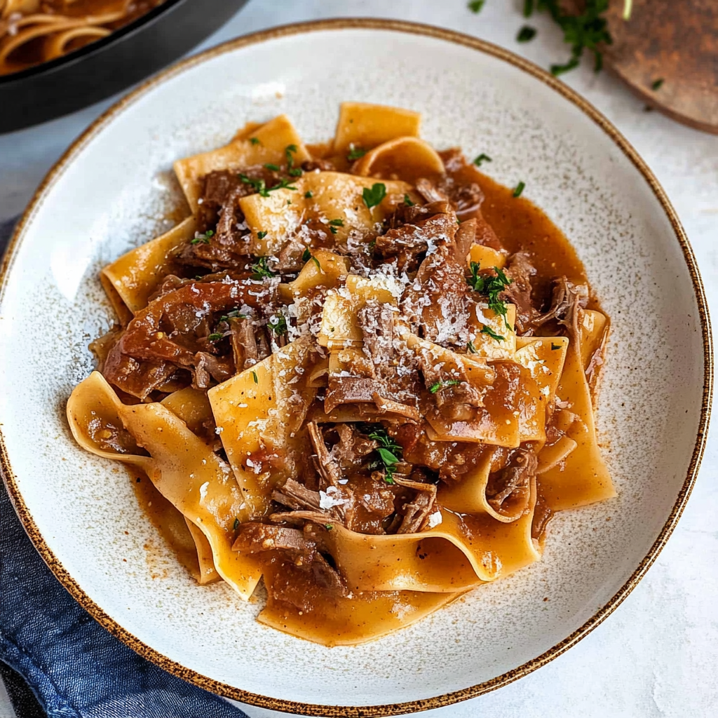 Recipe preparation for shredded beef ragu with pappardelle